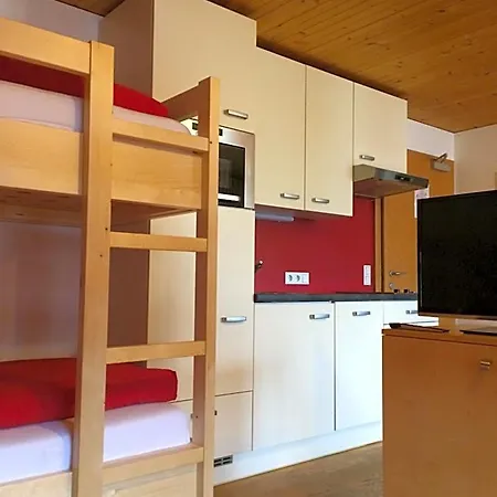 Waeldermetzge Huettenzimmer Und Oda ve Kahvaltı Warth (Vorarlberg)