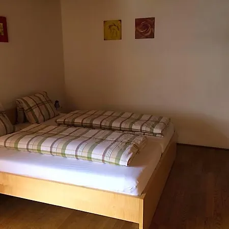 Waeldermetzge Huettenzimmer Und *