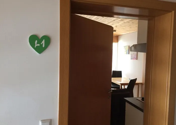 Wäldermetzge Hüttenzimmer Und *